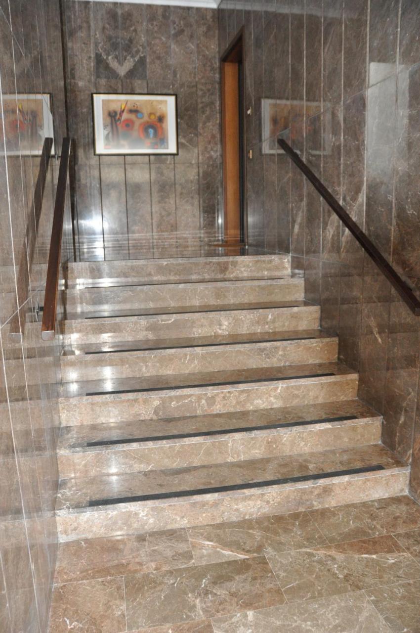 Citywalls Guest House แบร์กาโม ภายนอก รูปภาพ