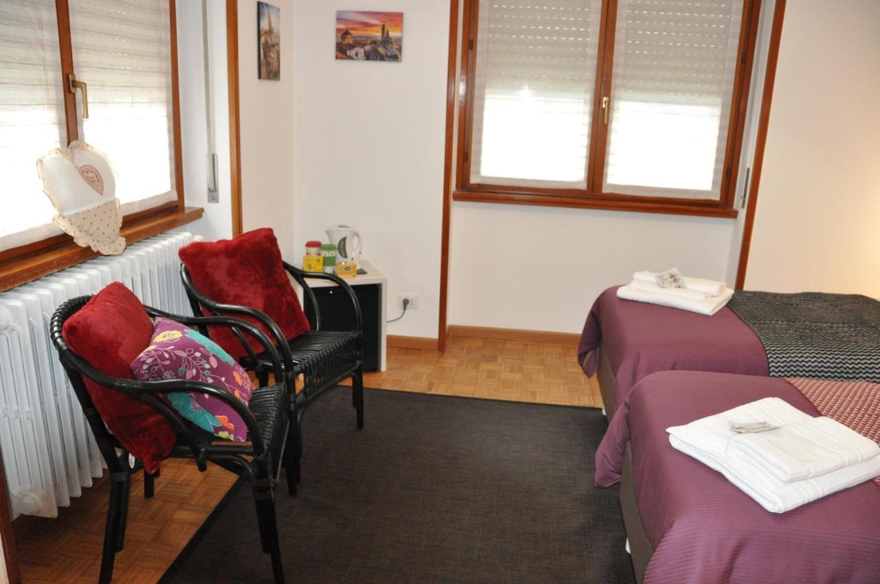 Citywalls Guest House แบร์กาโม ภายนอก รูปภาพ